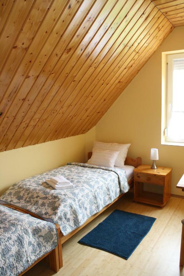 Hotel Kedvenc Vendeghaz Miszkolc Zewnętrze zdjęcie