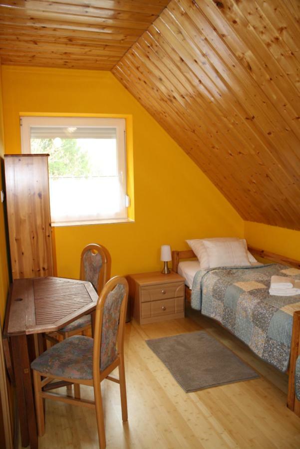 Hotel Kedvenc Vendeghaz Miszkolc Zewnętrze zdjęcie