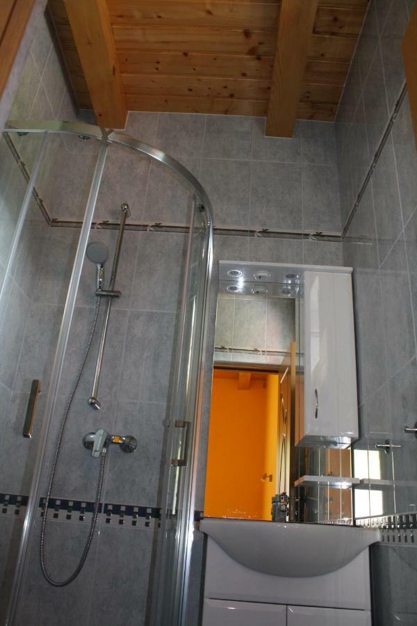Hotel Kedvenc Vendeghaz Miszkolc Zewnętrze zdjęcie