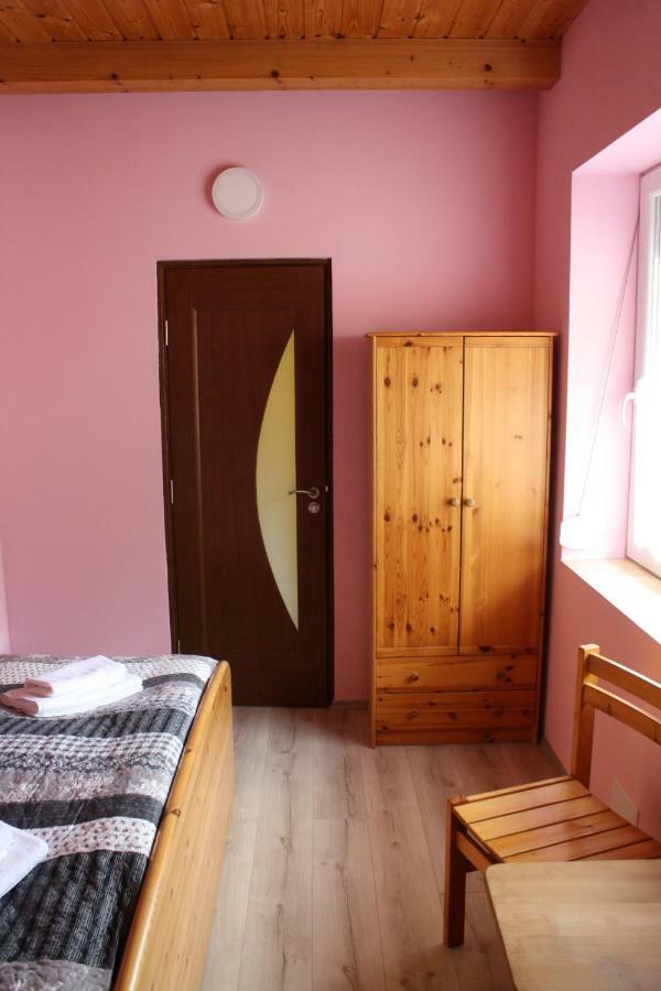 Hotel Kedvenc Vendeghaz Miszkolc Zewnętrze zdjęcie